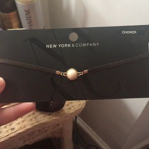 Dark Brown Choker with a Pearl-Like Center
